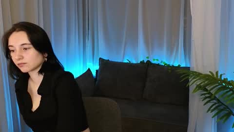 oh_kate_ online show from 02.18.26