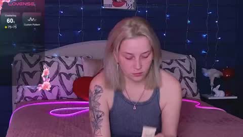 Snapshot of oh_my_julia chatting on 05.22.26 oh_my_julia online show from 05.22.26