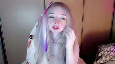 Snapshot of oh_pichuu chatting on 06.13.26 Milly online show from 06.13.26