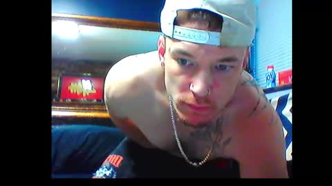 Snapshot of oh_you_know69 chatting on 12.11.24 who dares  toss me some  tips lets have fun online show from 12.11.24