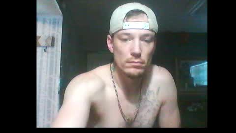 Snapshot of oh_you_know69 chatting on 12.24.24 who dares  toss me some  tips lets have fun online show from 12.24.24