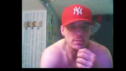 Snapshot of oh_you_know69 chatting on 12.28.24 who dares  toss me some  tips lets have fun online show from 12.28.24