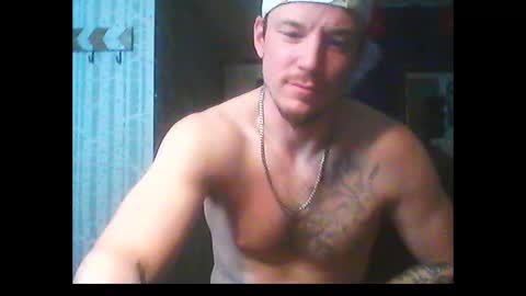 Snapshot of oh_you_know69 chatting on 02.03.25 who dares  toss me some  tips lets have fun online show from 02.03.25