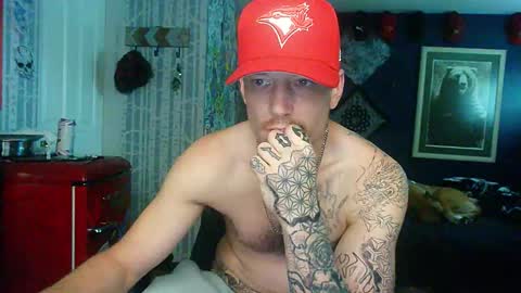 Snapshot of oh_you_know69 chatting on 10.26.25 who dares  toss me some  tips lets have fun online show from 10.26.25