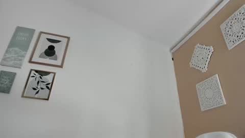 Snapshot of ohanna_ chatting on 03.05.25 ohanna_ online show from 03.05.25