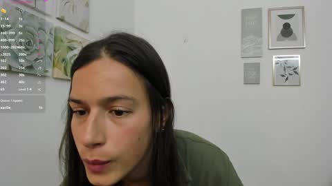 Snapshot of ohanna_ chatting on 03.08.25 ohanna_ online show from 03.08.25