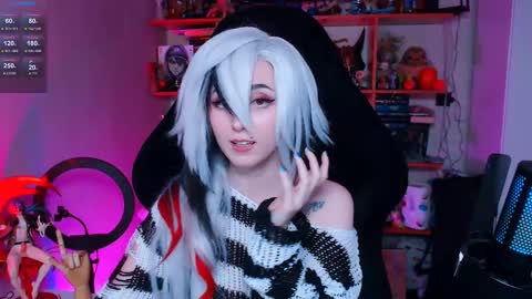 Clementine  Clem  online show from 12.11.24