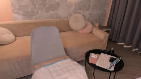 Maria online show from 02.23.25