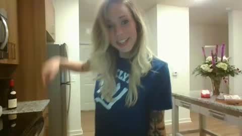 Snapshot of ohkaybby chatting on 02.18.26 ohkaybby online show from 02.18.26