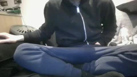 Snapshot of ohmibodslave chatting on 03.04.25 TheDee online show from 03.04.25