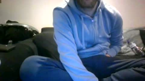 Snapshot of ohmibodslave chatting on 03.06.25 TheDee online show from 03.06.25