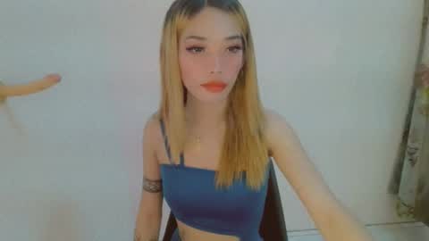 Snapshot of ohmyalessandraxcx chatting on 09.30.25 ohmyalessandraxcx online show from 09.30.25