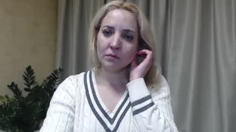 Mari online show from 02.08.25