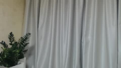 Mari online show from 02.11.25