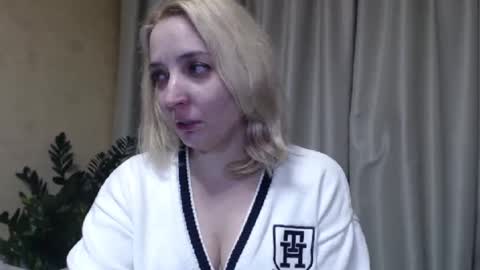 Mari online show from 02.13.25