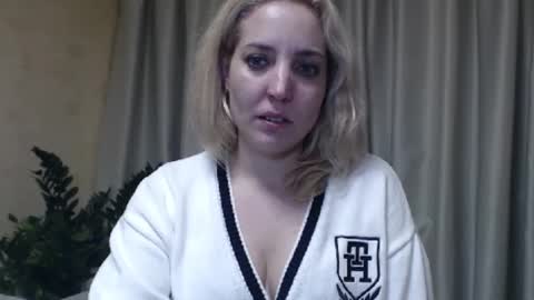 Mari online show from 03.05.25