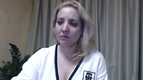 Mari online show from 03.05.25