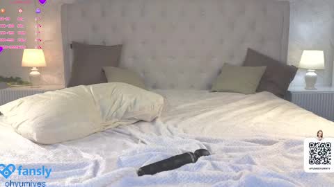 Yumi online show from 02.19.25