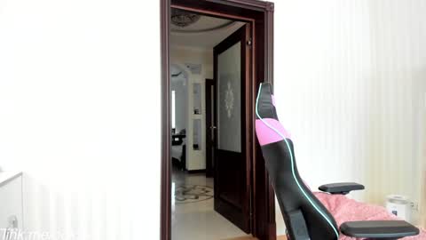            Welcome to my fans page  online show from 09.18.25