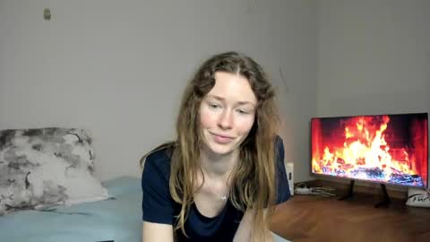 Snapshot of oksanafedorova chatting on 05.09.26 Welcome to my fans page online show from 05.09.26