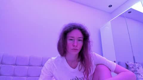Snapshot of oksanafedorova chatting on 05.26.26 Welcome to my fans page online show from 05.26.26