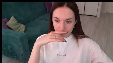 Snapshot of ola_queen chatting on 06.28.26 Ola queen online show from 06.28.26
