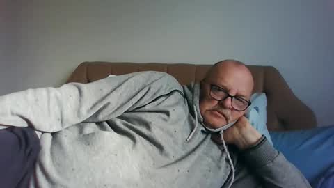 old_fkr online show from 01.29.25