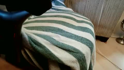 Snapshot of oldhotguy420 chatting on 12.16.25 oldhotguy420 online show from 12.16.25