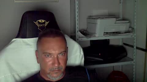 Snapshot of olimpio1230 chatting on 09.25.25 olimpio1230 online show from 09.25.25