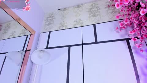 olive  online show from 11.13.25