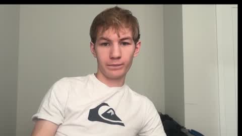 Snapshot of oliver_beck chatting on 12.22.24 Oliver Beck online show from 12.22.24