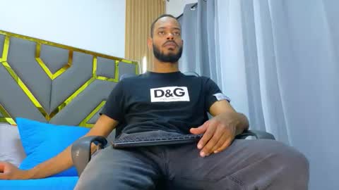 Oliver online show from 04.30.26