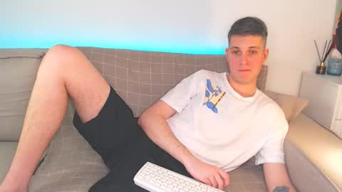 Oliver online show from 01.15.25