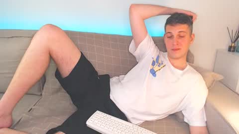 Oliver online show from 01.21.25