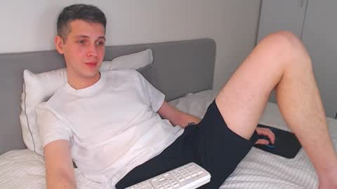 Oliver online show from 02.12.26