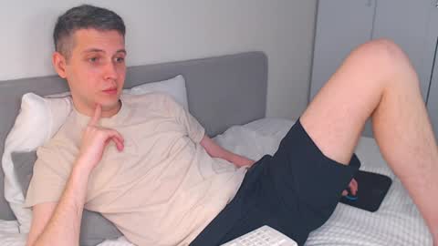 Oliver online show from 04.08.26