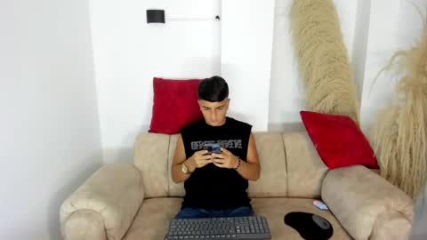 OLIVER online show from 02.02.26