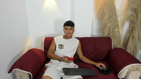 OLIVER online show from 04.29.26