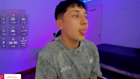 oliveeer online show from 11.08.25