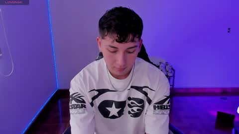 oliveeer online show from 04.11.26