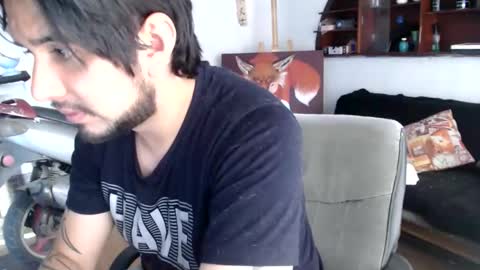 oliver_laid_2023 online show from 05.16.26