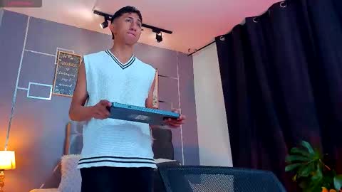 oliver mr  online show from 11.04.25