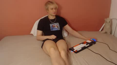 Oliver online show from 04.15.26