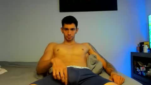 Oliver bennet online show from 10.23.25