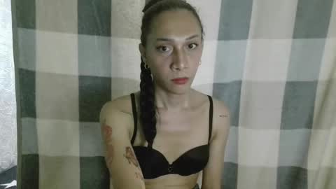 Snapshot of olivia0624 chatting on 04.14.26 Horny Alana online show from 04.14.26