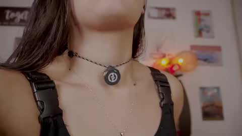 ..................................... 500 am- 1200 pm GMT-5 online show from 12.17.25