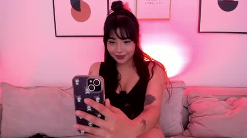 olivia_dluxe online show from 04.18.26
