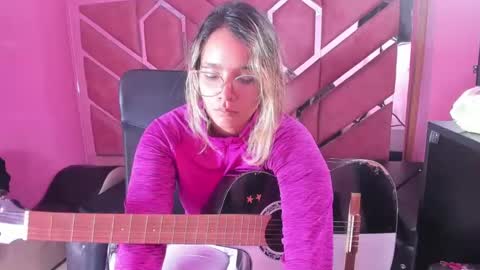  OLIVIA  online show from 02.04.25