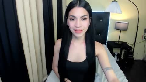 olivia_hotcummer online show from 11.06.25