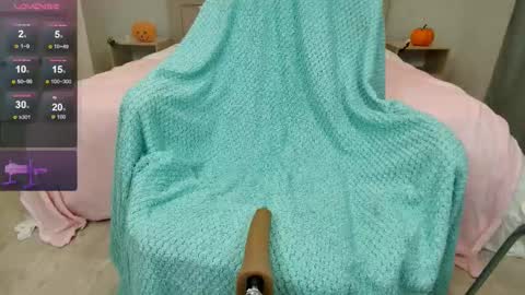 Olivia Hi guys Follow me  online show from 11.03.25